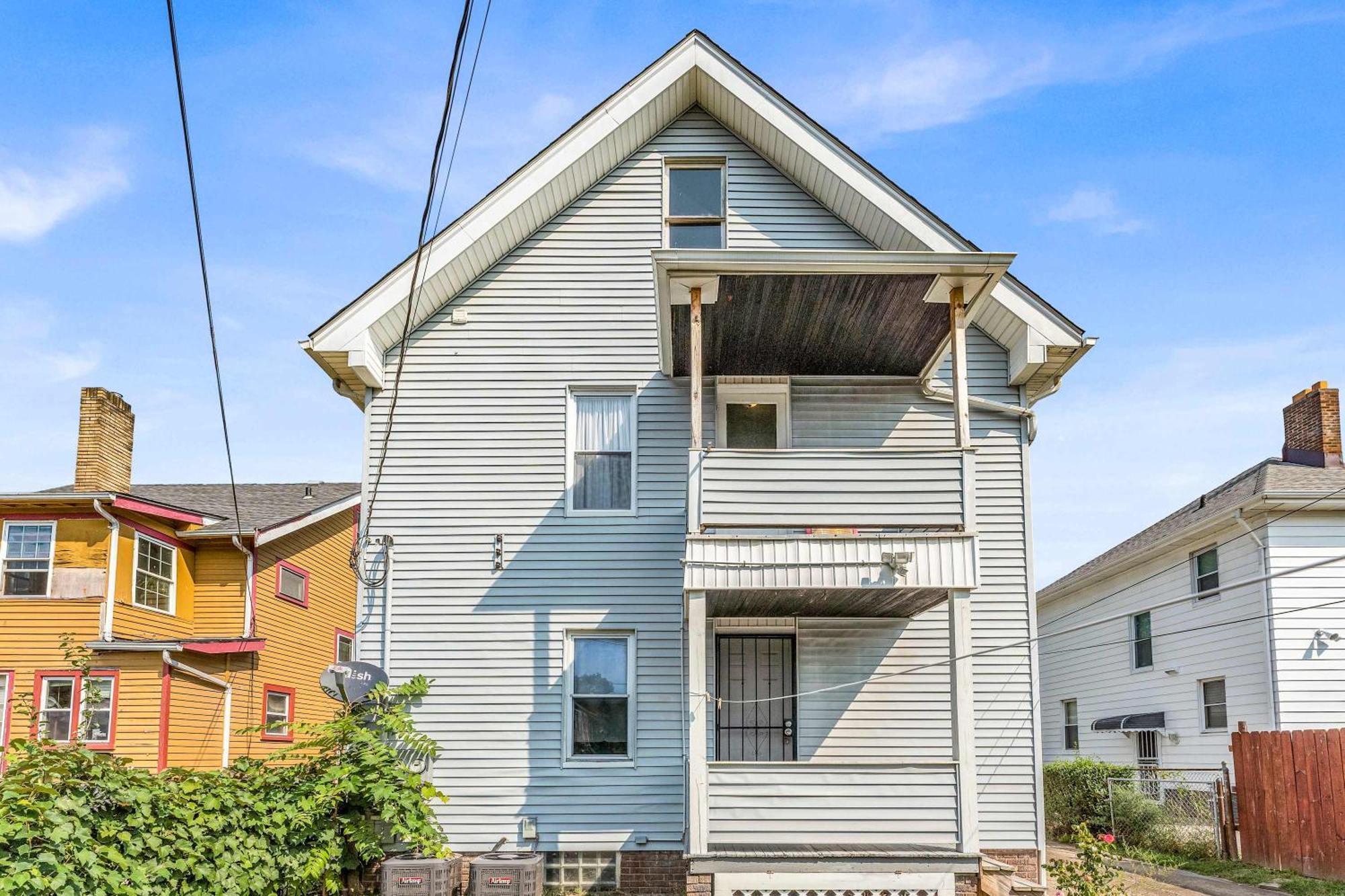 Beautifully Remodeled Duplex Apt In West Blvd 클리블랜드 외부 사진